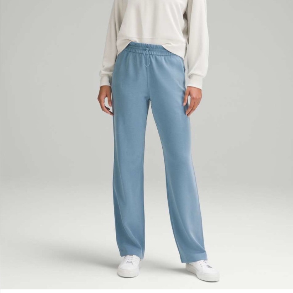 Lululemon softstreme pants